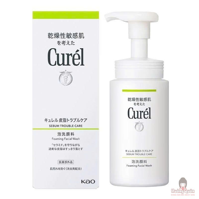 sua-rua-mat-curel-dang-bot-danh-cho-da-dau-150ml.jpg
