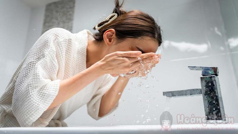 peel da có đẩy mụn không