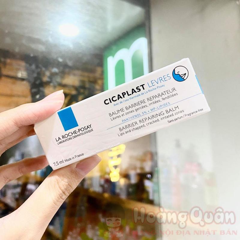 son dưỡng môi loại nào tốt​