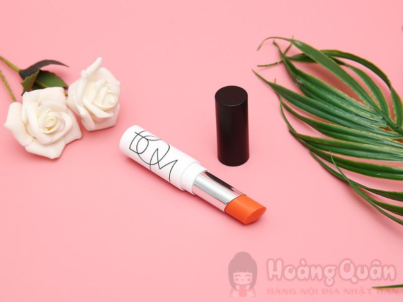 các son dưỡng môi có màu tốt nhất hiện nay