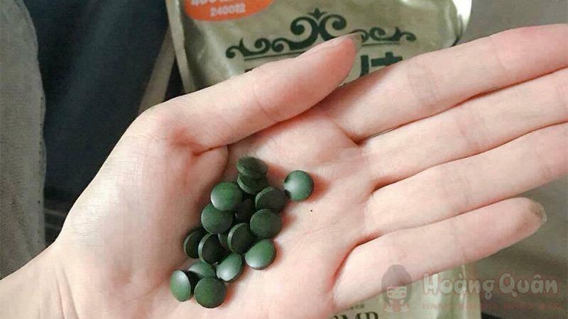phụ nữ sau sinh nên uống tảo xoắn hay không
