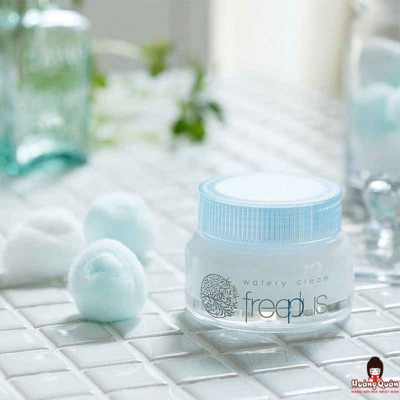 Kem dưỡng ẩm Freeplus Watery Cream 50g giá rẻ