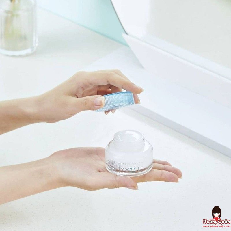 Kem dưỡng ẩm Freeplus Watery Cream 50g giá rẻ nhất