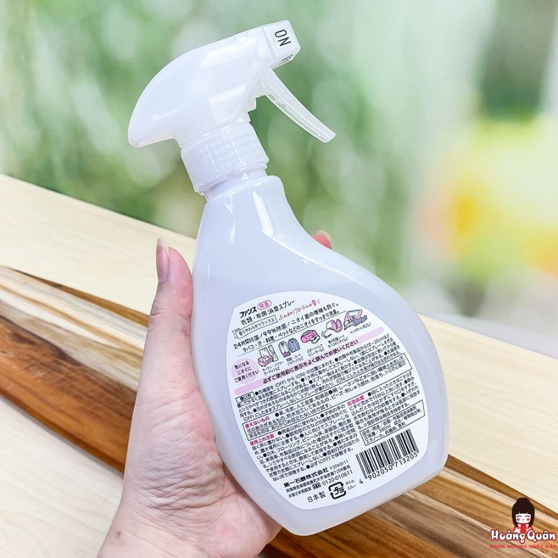 Xịt thơm & kháng khuẩn quần áo hương hoa Daiichi 380ml giá tốt