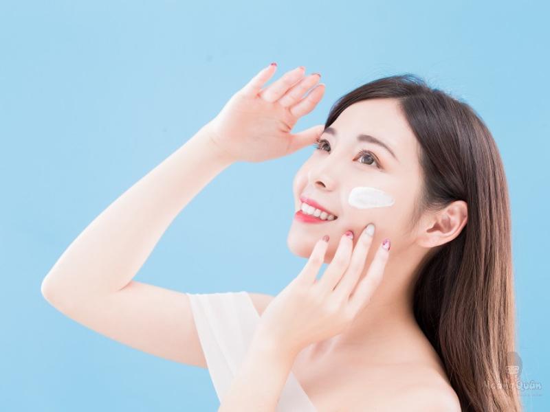các bước bôi kem chống nắng