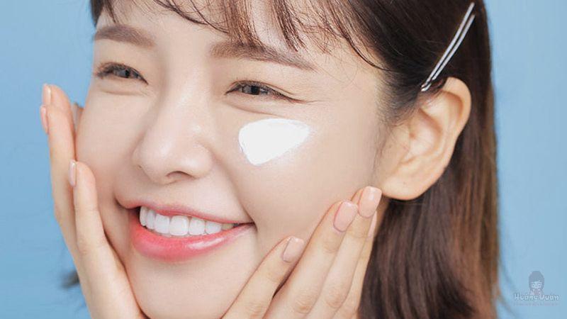 bôi kem chống nắng mấy lần 1 ngày