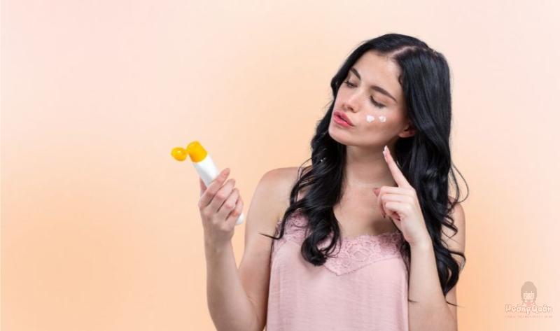 kem chống nắng hóa học