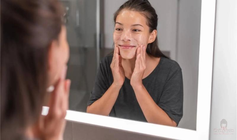 hướng dẫn dùng dầu tẩy trang