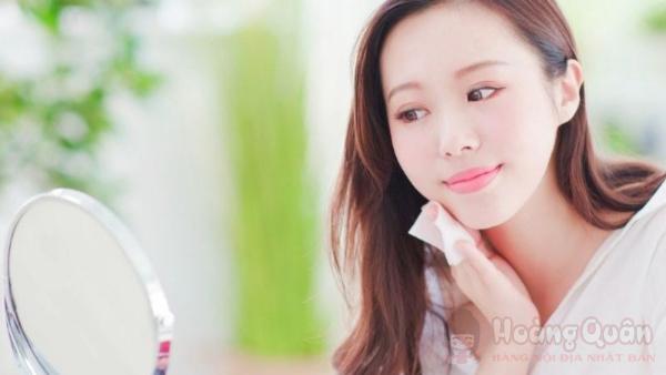 giải đáp da dầu nên tẩy trang mấy lần 1 ngày