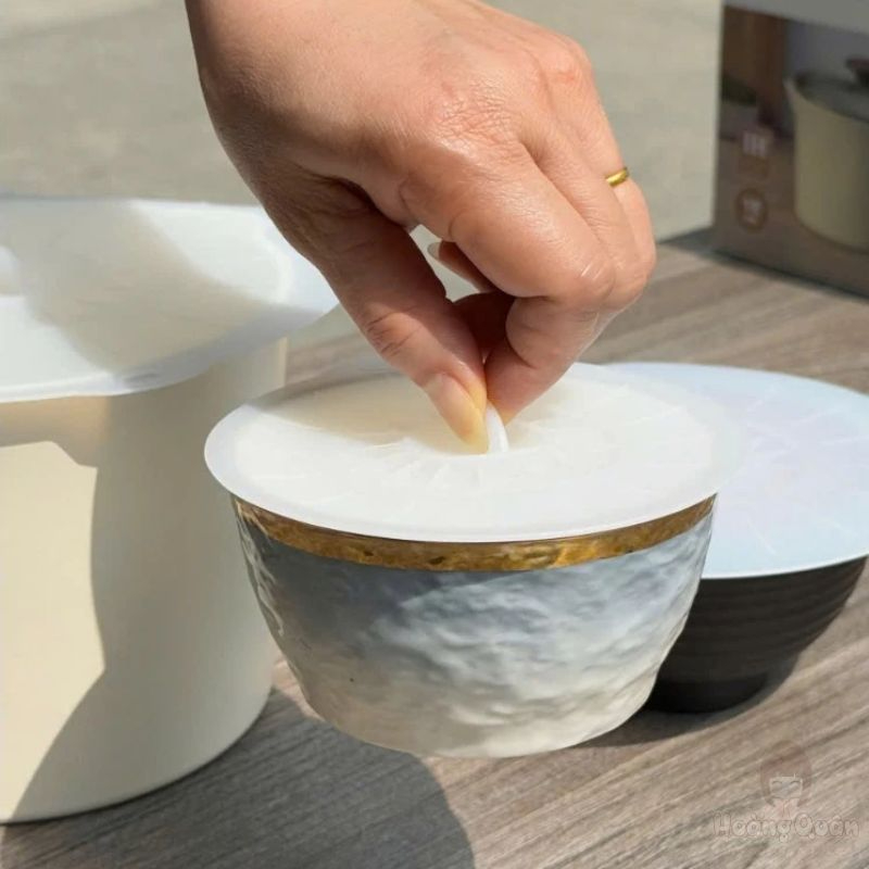 Set 3 nắp hít Silicone bảo quản thực phẩm Kakusee giá rẻ